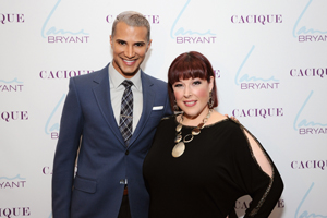 Illustration for article titled Jay Manuel Pretends to Eat a Mini Cupcake at Lane Bryant Opening